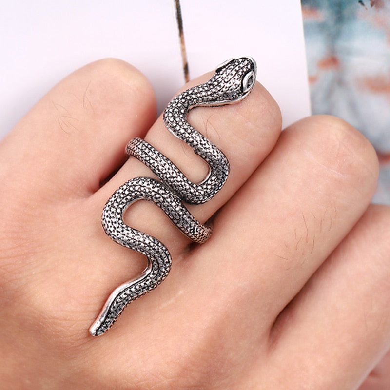 Fashion Snake Rings Men Ring Fashion Design Long Finger Jewelry High Quality 1 Pcs Punk Alloy Party Trendy Jewelry Accessories