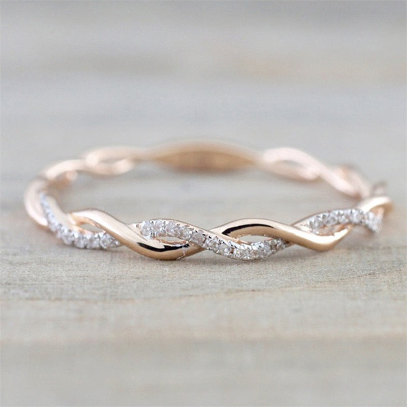 Charm round large crystal ring classic temperament ring European and American popular new products